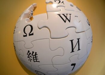 Editores da Wikipédia ameaçam greve inédita após demissões na fundação